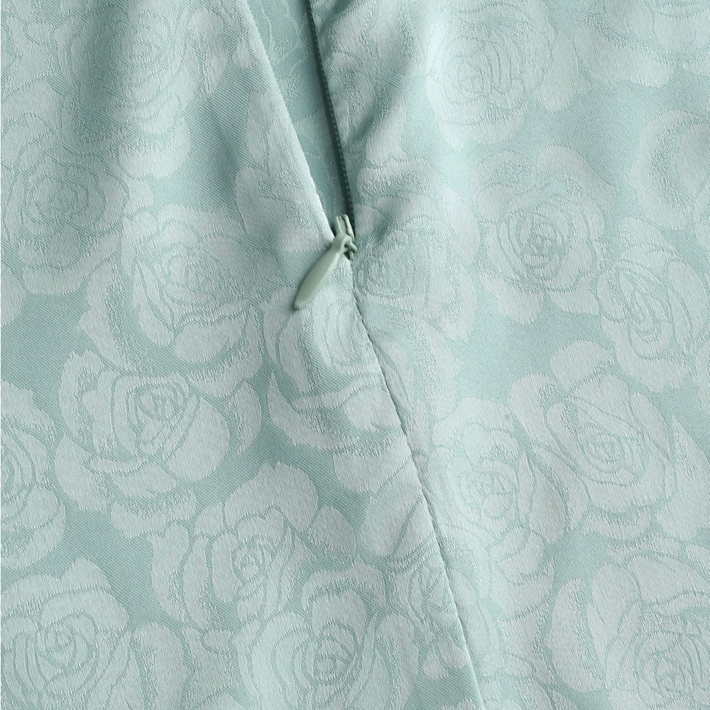 Floral Square Neck Mini Dress - Picture 4 of 6